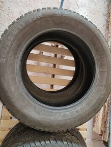 Sada zánovních pneu 215/65 R17 rok výroby 2023