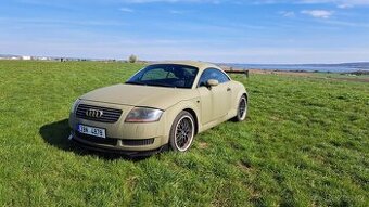 Audi TT 1.8T Quattro 132 kW – malý nájezd 145 tkm.