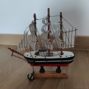 Pěkný model plachetnice - 1