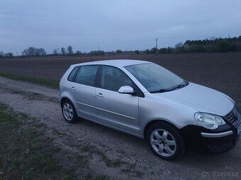 VW Polo 9N3 1.4i benzín