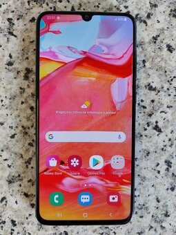 Samsung Galaxy A70 černý