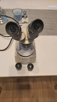 Stereoskopicky mikroskop - 1