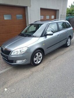 Škoda fabia kombi 1.2 TSI 99. tis. km