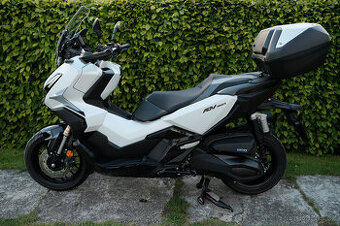 Honda ADV 350