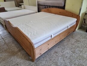 Kvalitní bytelné dvoulůžko Masiv 200x200x58 výška - 1