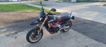 Aprilia Dorsoduro 750