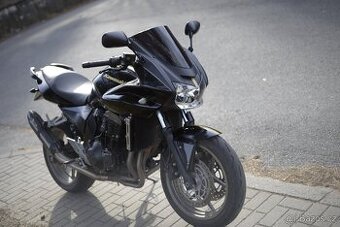 Kawasaki Z750S