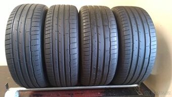 Hankook Ventus 235/45 R21+ 265/40 R21 4,5-5,5mm