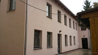 Pronájem nebytových prostor sklady + kanceláře