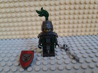LEGO MINIFIGURKA - figurka Frightening Knight - 15.série