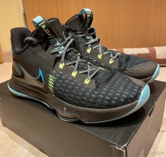 Nike lebron