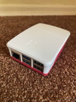 Prodám Raspberry Pi 5 – 8GB RAM + originální case s chladiče