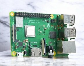 Raspberry Pi 3 Model B+ 64-bit