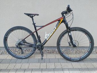 Ghost Nila 7, carbon, velikost L