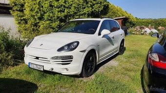 Porsche Cayenne S 3,0I Hybrid 245kw Benzín