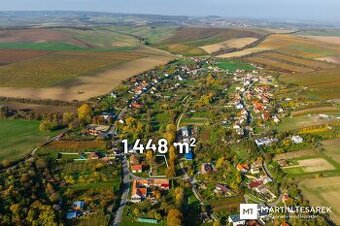 Prodej stavebního pozemku v obci Úvaly u Valtic 1448 m2