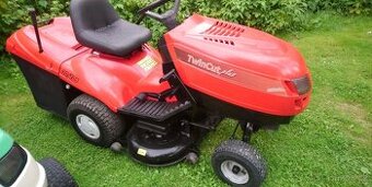 Zahradní traktor traktůrek sekacka -20 hp