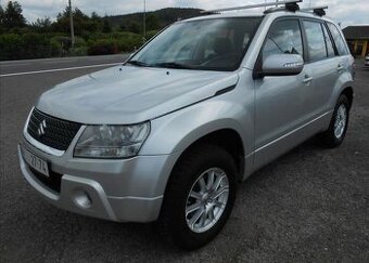Suzuki Grand Vitara 2,0 i 103 kW 4 x 4 SERVISKA benzín