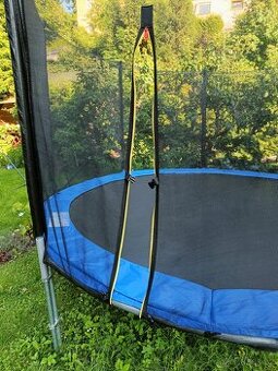 Trampolína