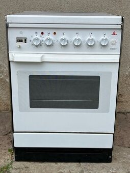 Plynový sporák MORA 2600 + PB lahev 10 kg