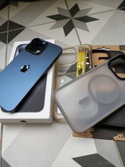 iPhone 15PRO MAX ZÁRUKA ŠPIČKOVÝ STAV