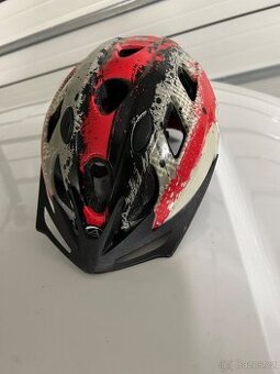 Cyklistická helma