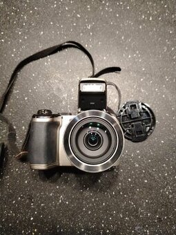 Olympus stylus SP-820UZ (+taška, kabel)