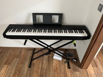 Yamaha piano P 45