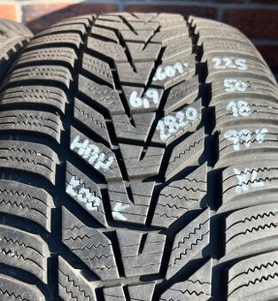 225/50 R18 99V XL zimní pneumatiky Hankook (2820)