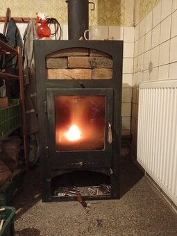 Krbová kamna Adria Haas Sohn  s výměníkem 9kW