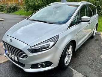 Ford S-Max, 7 míst, ČR, automat, 4x4, 233000 km
