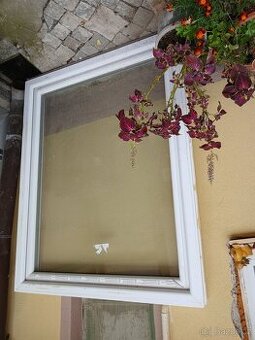 Prodám plastové okno