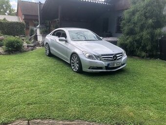 Mercedes Benz E250cdi coupe W207