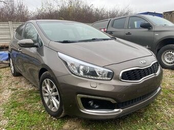 Kia Ceed 2015 Platinum, 99 kW, 66 300 km, POJAZDNE