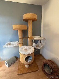 Kočičí škrabadlo Rufi