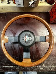 Volant Alfa Romeo 1987