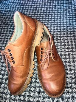 Vasky Taylor Brown vel. 38