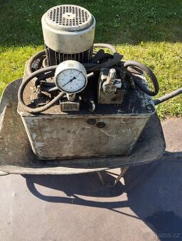 Hydraulická jednotka