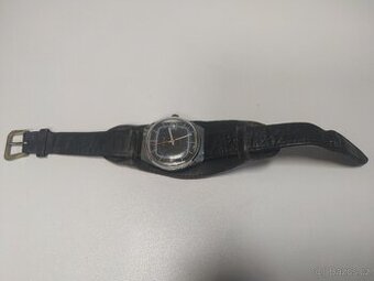 Náramkové hodinky PRIM Televize černé