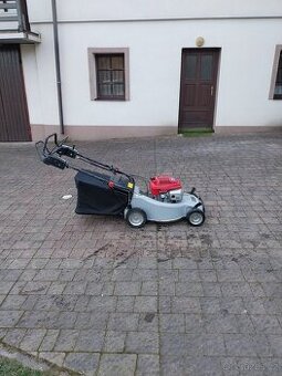 Prodam sekacku s pojezdem 3rychlosti