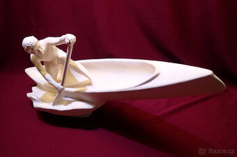 Kánoista na divoké vodě - socha - Bechyně 