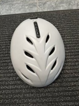 Přilba lyžařská velikost S