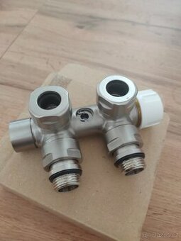 Ventil pro připojení koupelnového žebříku