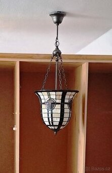 Lampy a lustr Tiffany