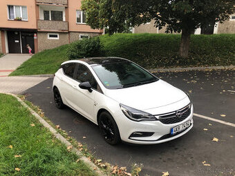 Opel Astra 1.6 TDCI Limited Edition