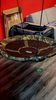 HOUPAČKA ČAPÍ HNÍZDO