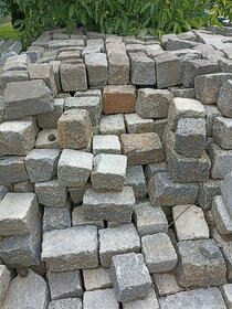 Žulové kostky - kočičí hlavy