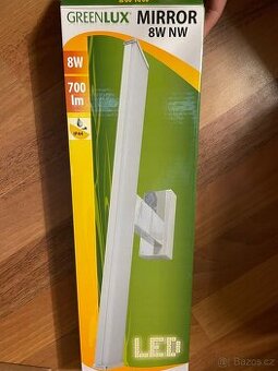 Nove světlo nad zrcadlo