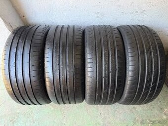 Sada letních pneu Dunlop / Nokian 235/40 ZR18 XL