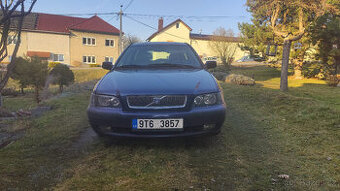Prodám Volvo V40 1.9DI r.v. 2001, STK 07/2026